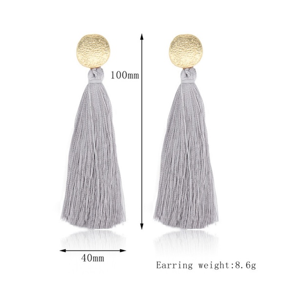 VIVIENNE | Fringe Tassel Statement Earrings - Picture 3 of 3